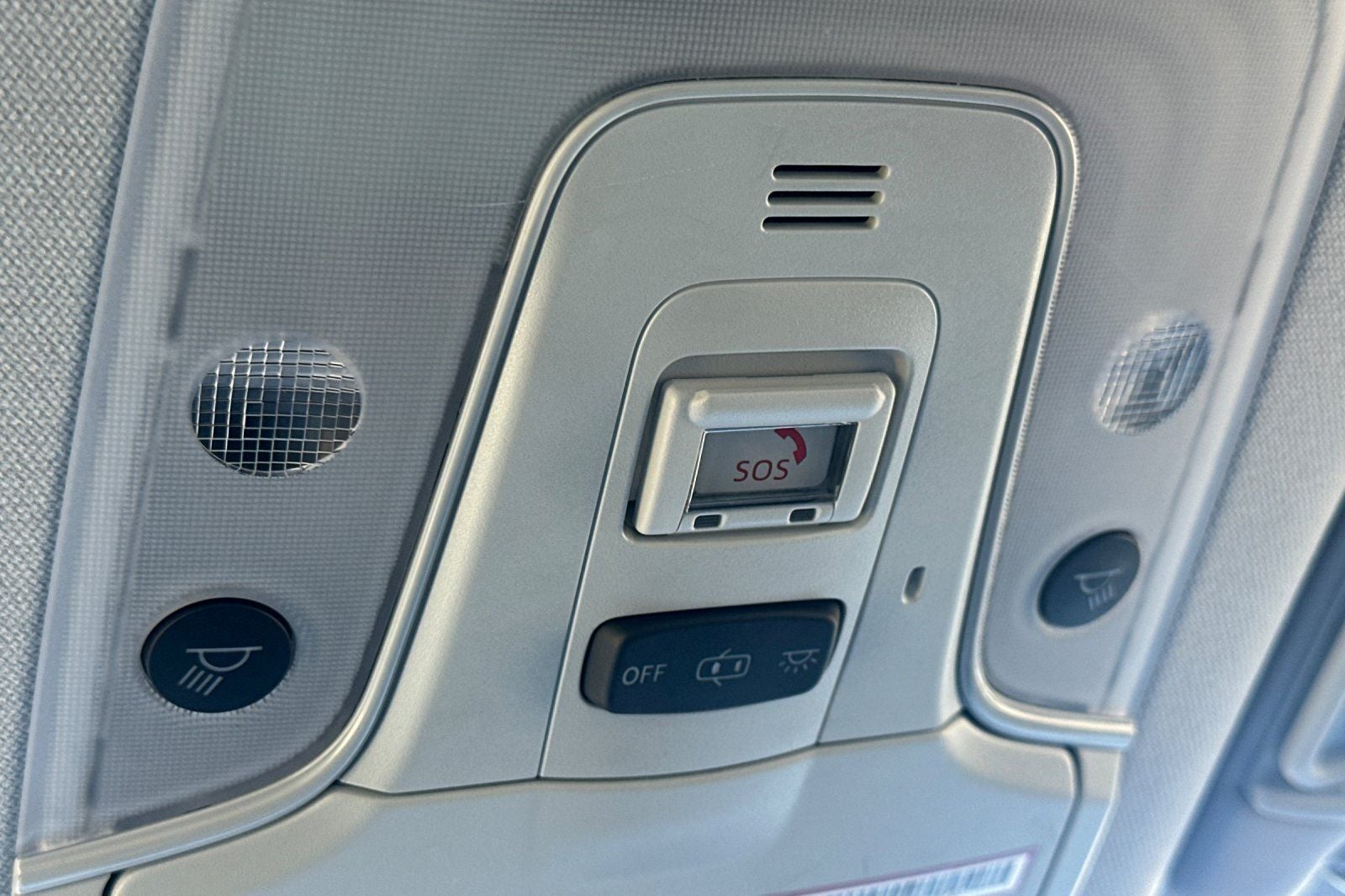 2021 Toyota Prius LE