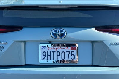 2021 Toyota Prius LE