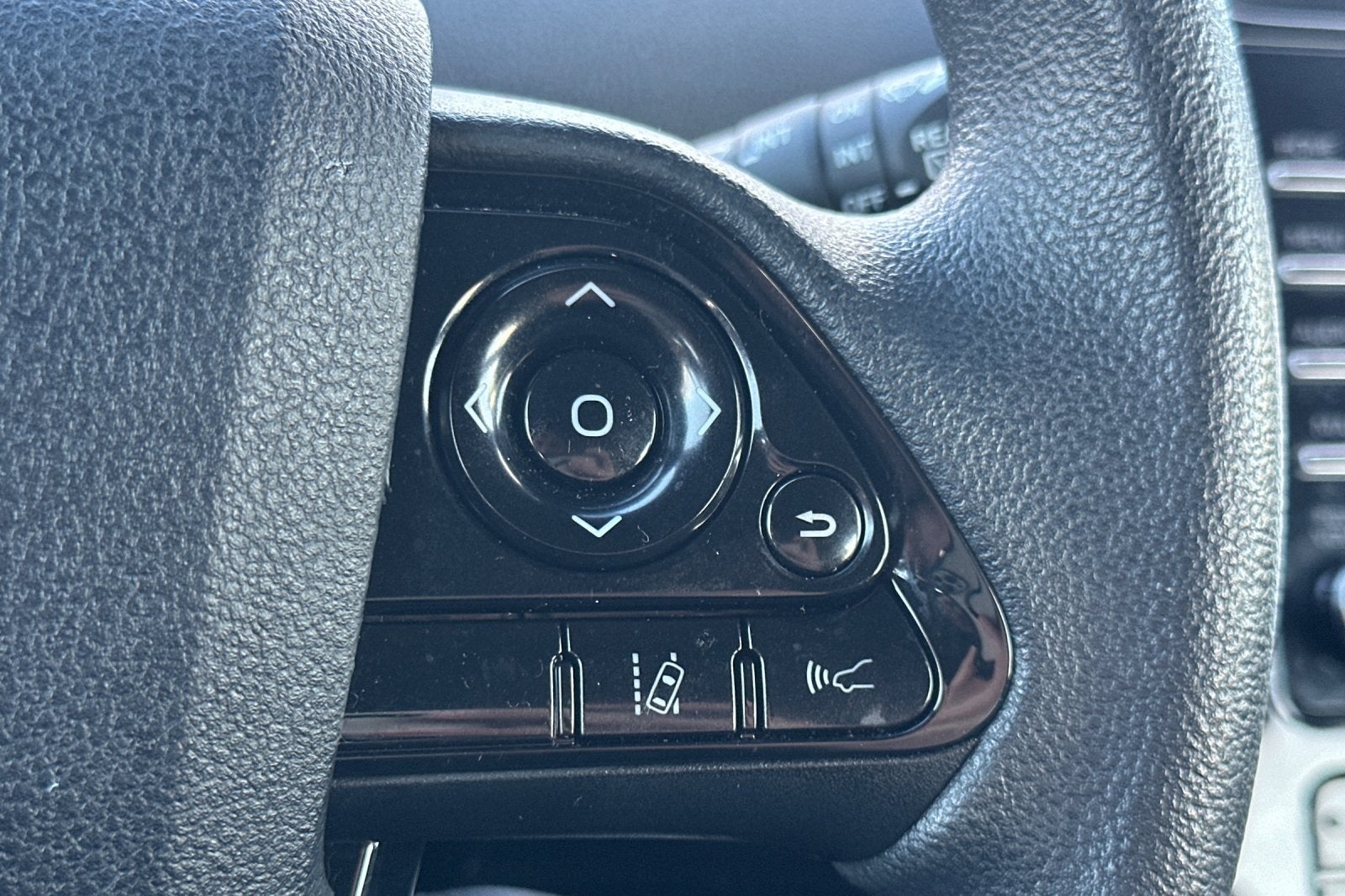 2020 Toyota Prius LE