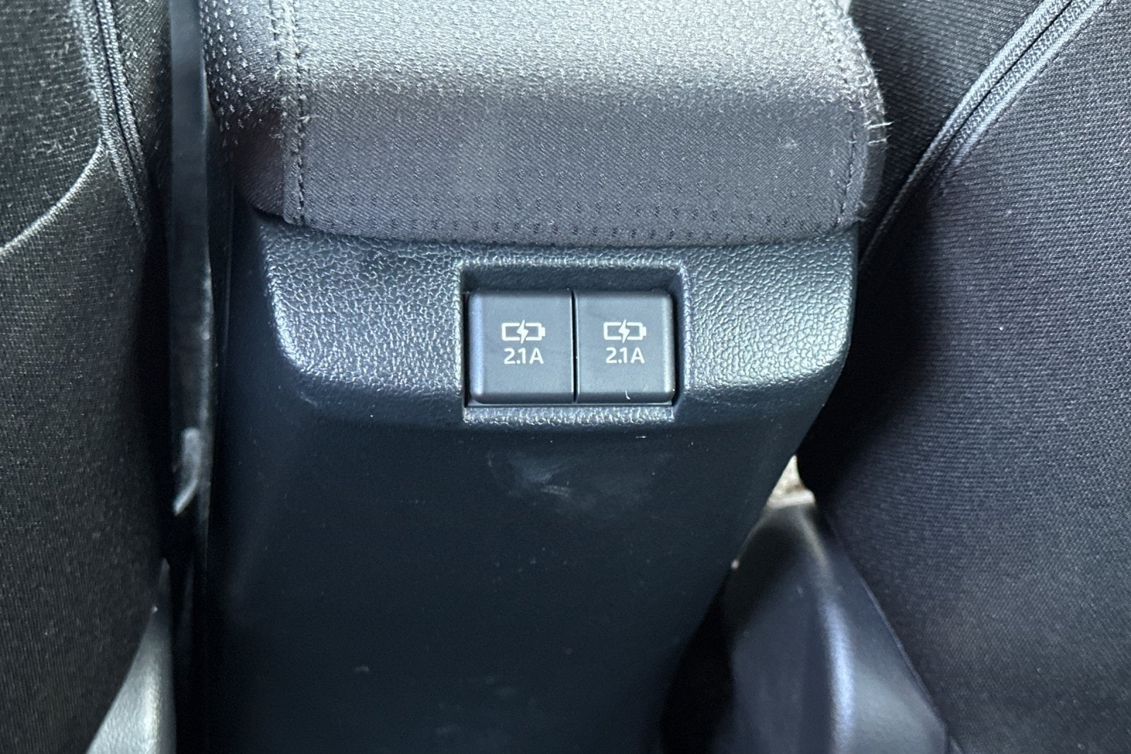 2020 Toyota Prius LE