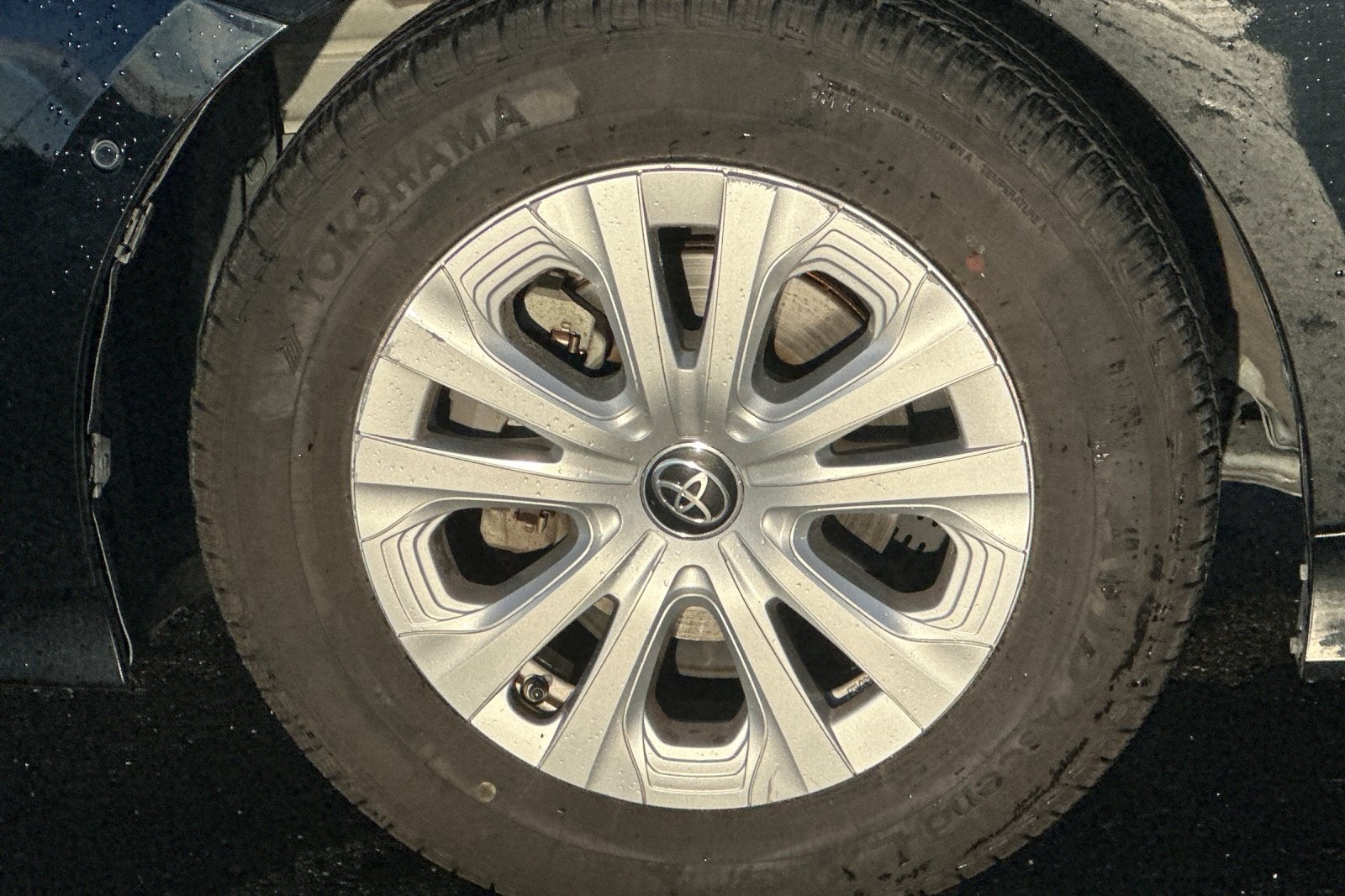 2020 Toyota Prius LE