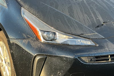 2020 Toyota Prius LE