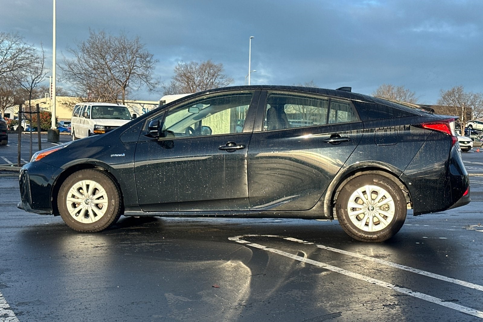 2020 Toyota Prius LE
