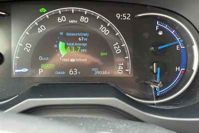 2025 Toyota RAV4 Hybrid XLE