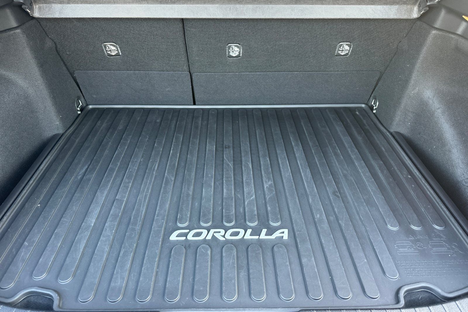 2022 Toyota Corolla Hatchback SE