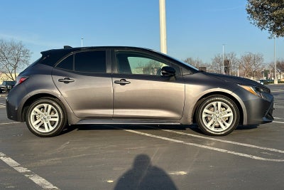 2022 Toyota Corolla Hatchback SE