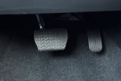 2025 Toyota Corolla Hatchback SE