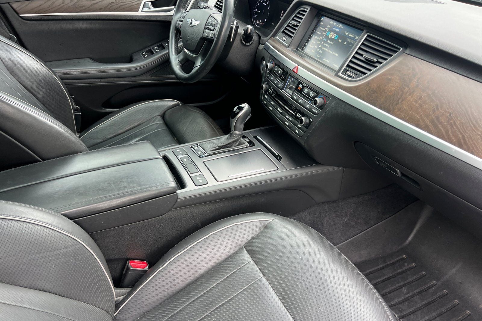 2015 Hyundai Genesis 5.0