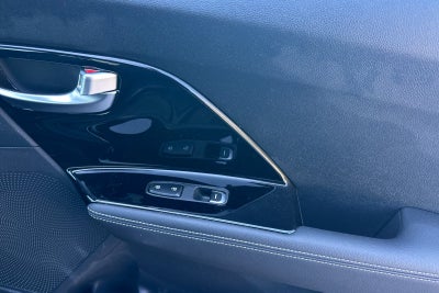 2022 Kia Niro Plug-In Hybrid LXS