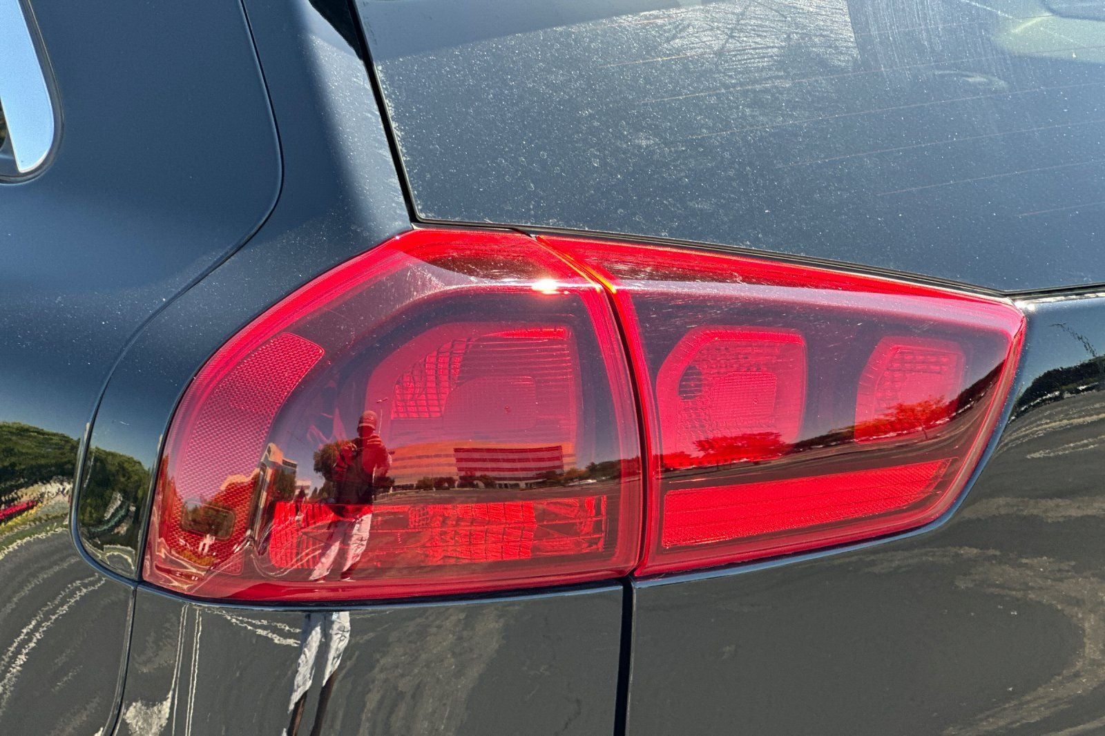 2022 Kia Niro Plug-In Hybrid LXS