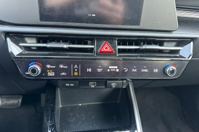 2024 Kia Niro LX