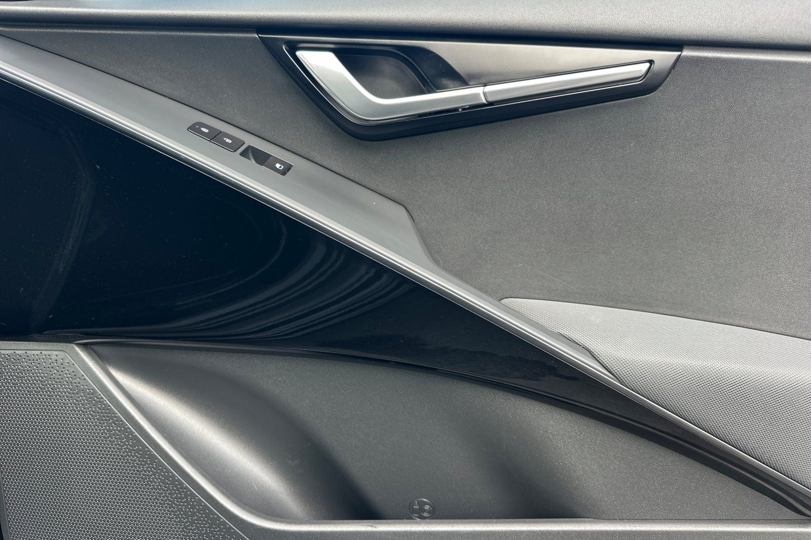 2023 Kia Niro EX