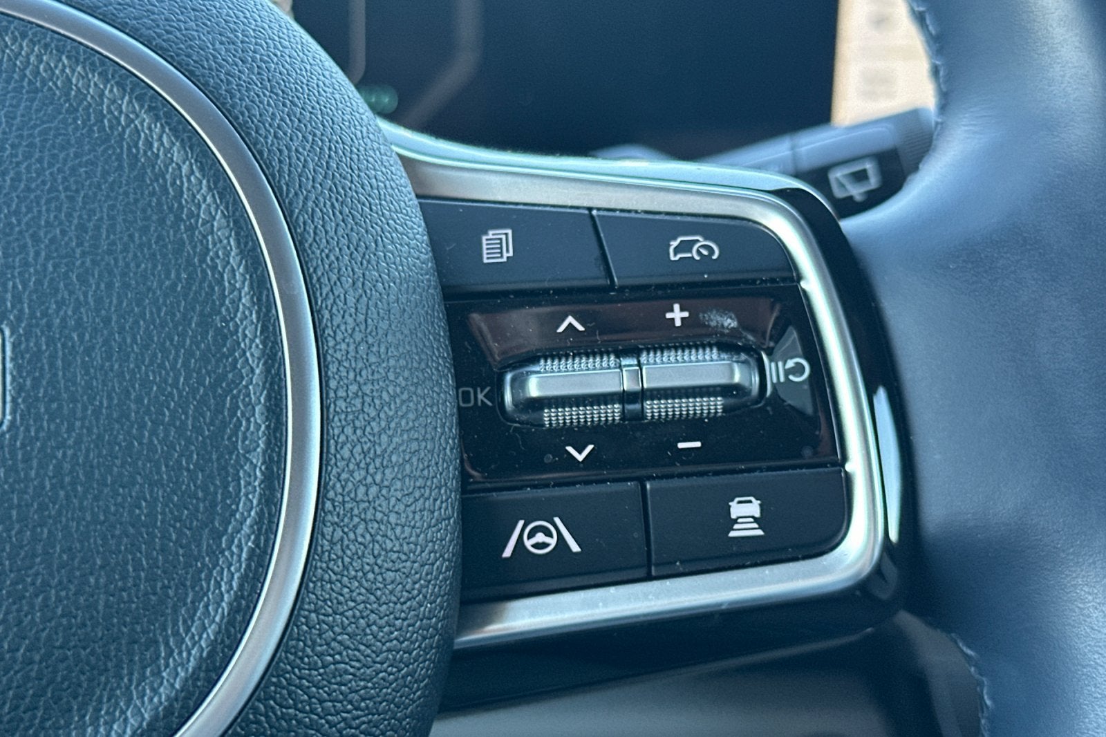 2025 Kia Carnival Hybrid SX Prestige
