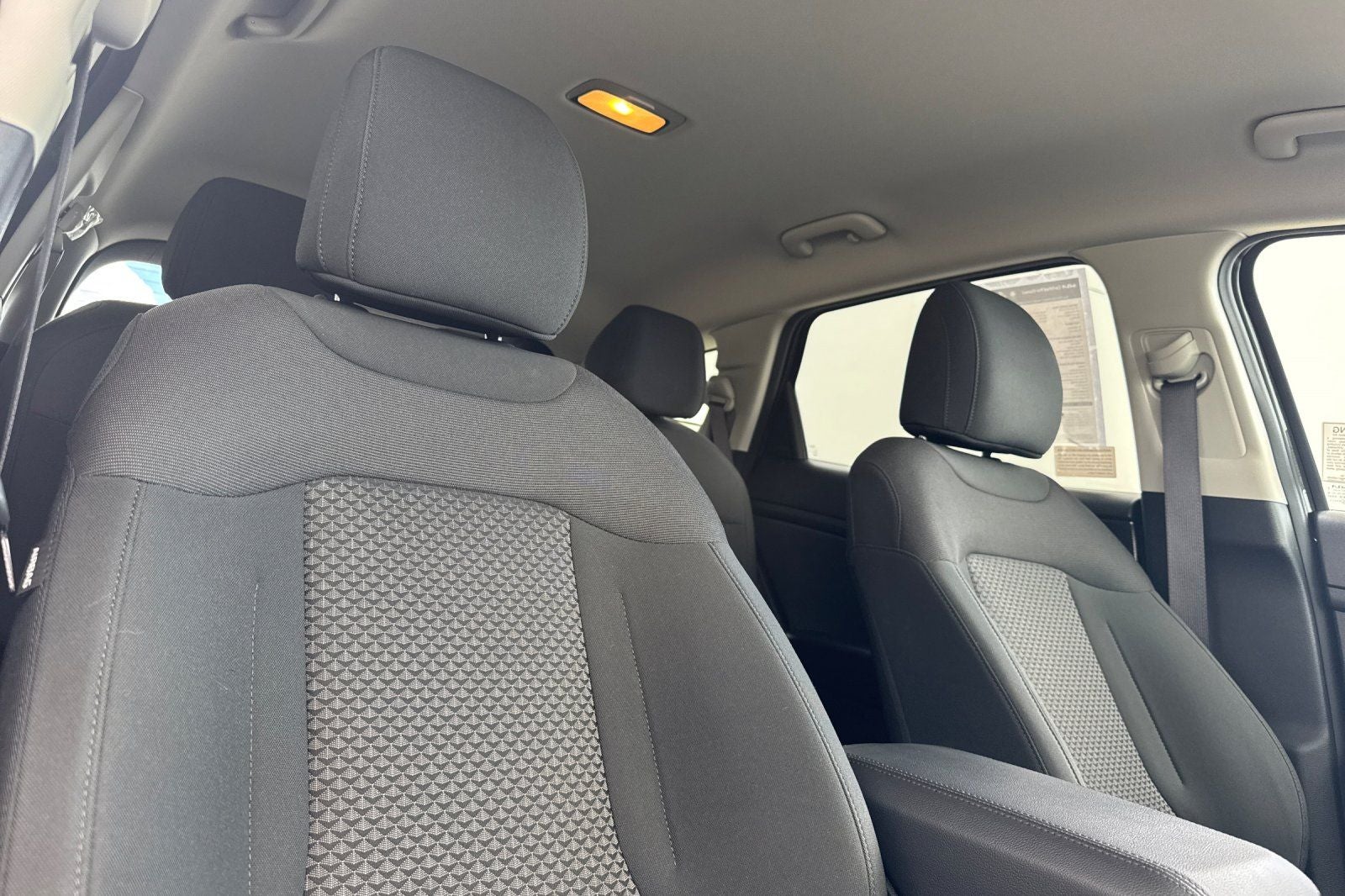 2025 Kia Sportage Hybrid LX