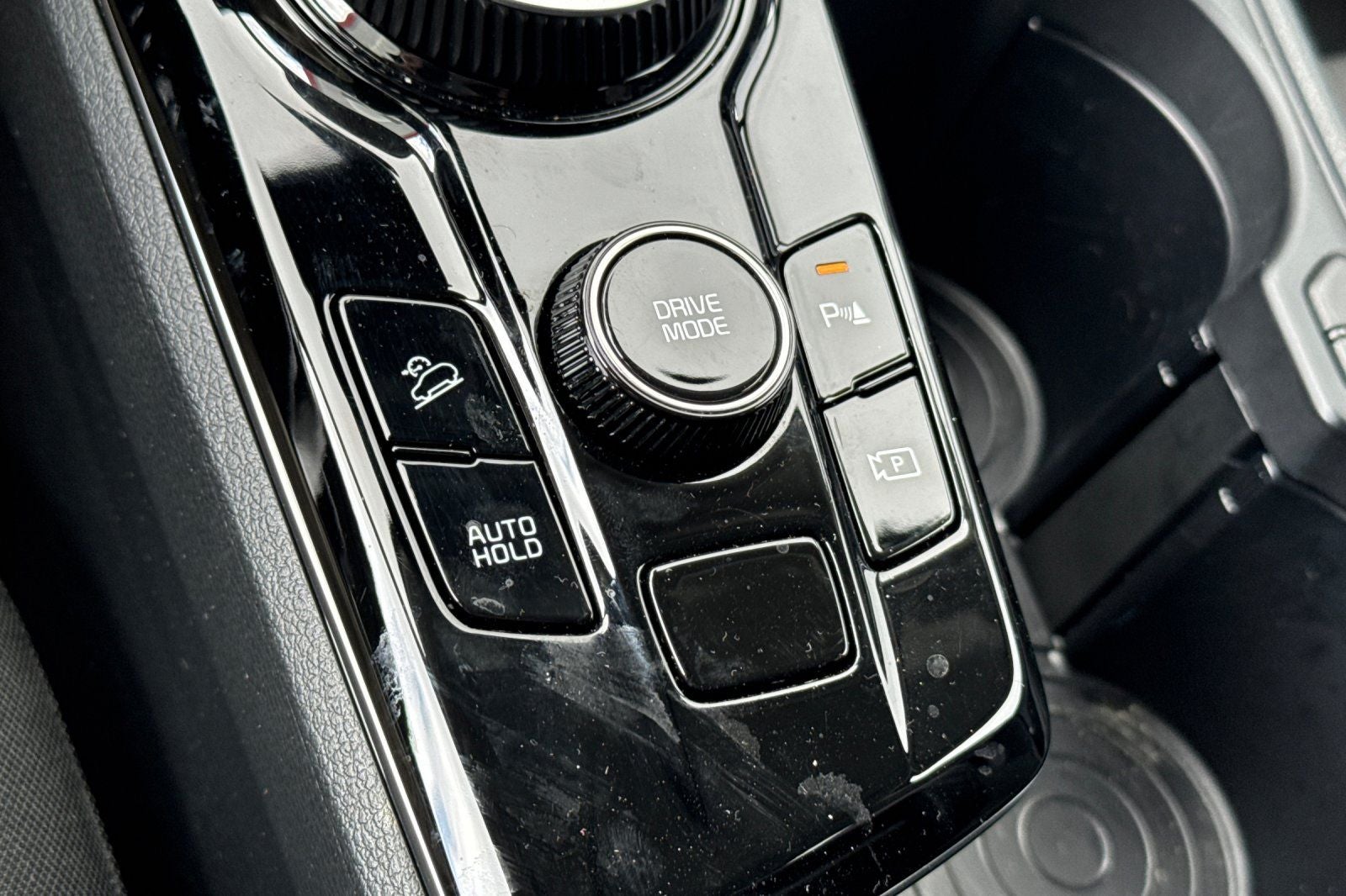 2025 Kia Sportage Hybrid LX