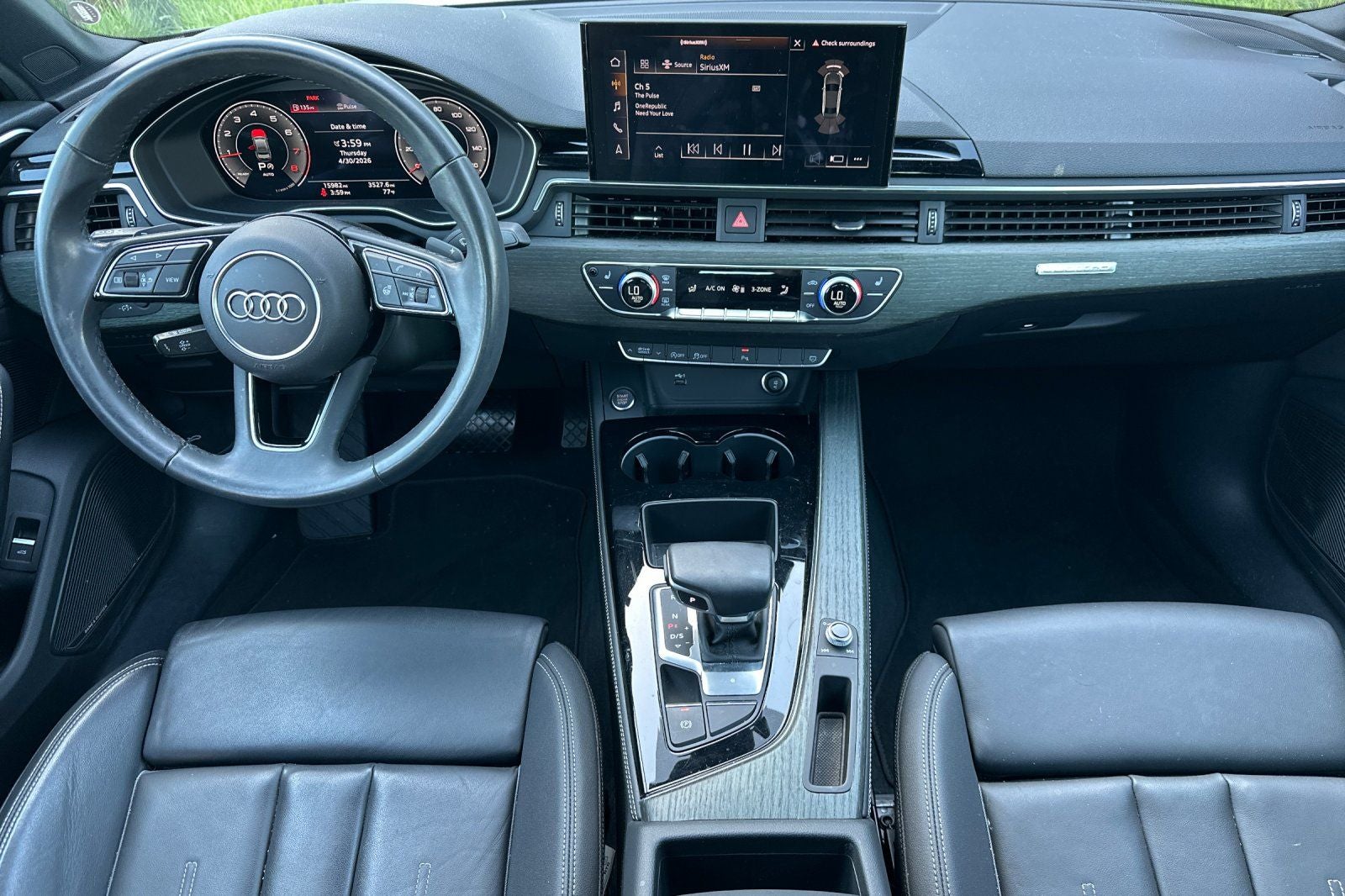 2022 Audi A4 45 S line Premium Plus quattro