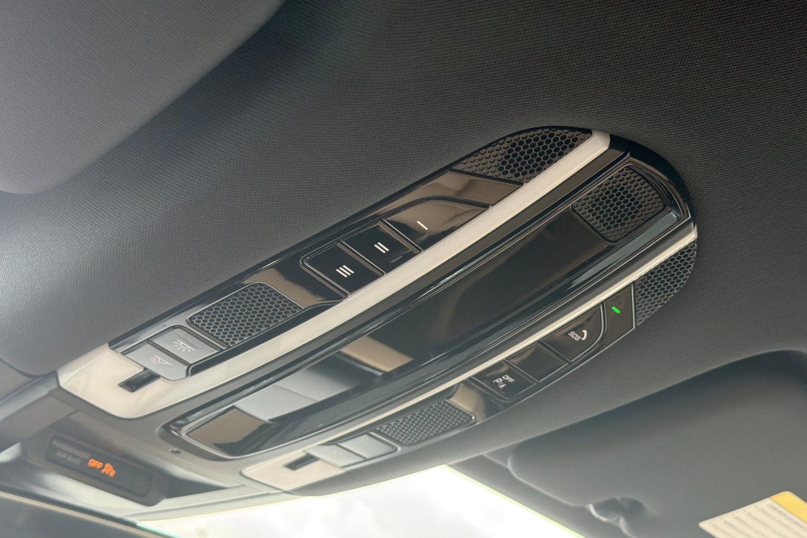 2023 Porsche Cayenne Base