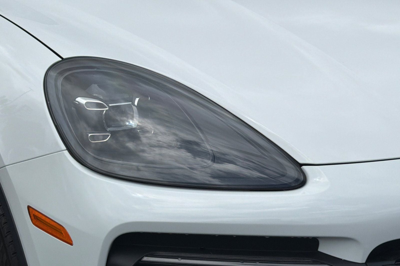 2023 Porsche Cayenne Base