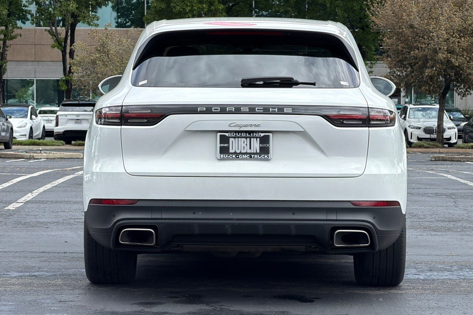 2023 Porsche Cayenne Base