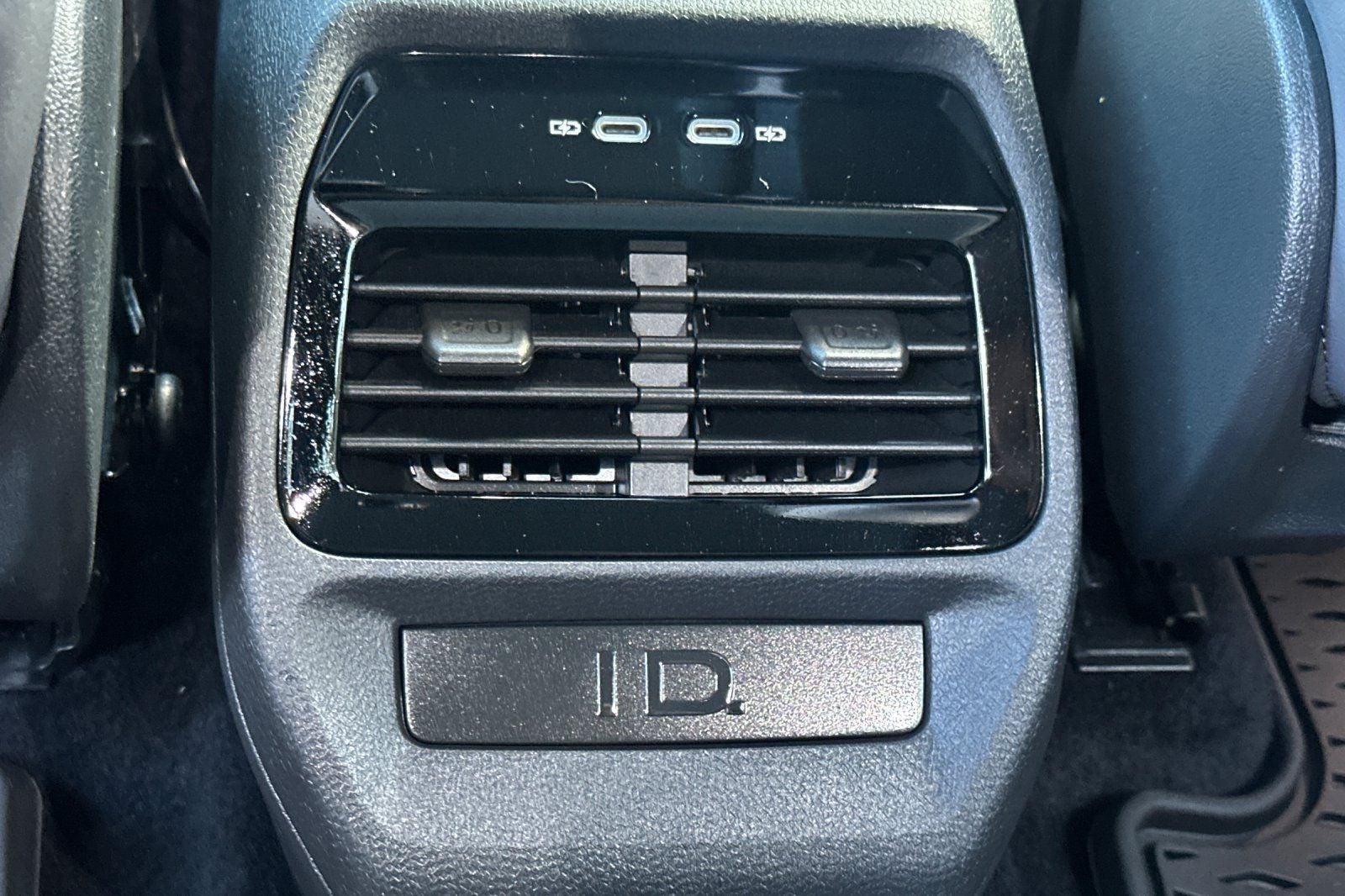 2022 Volkswagen ID.4 Pro S