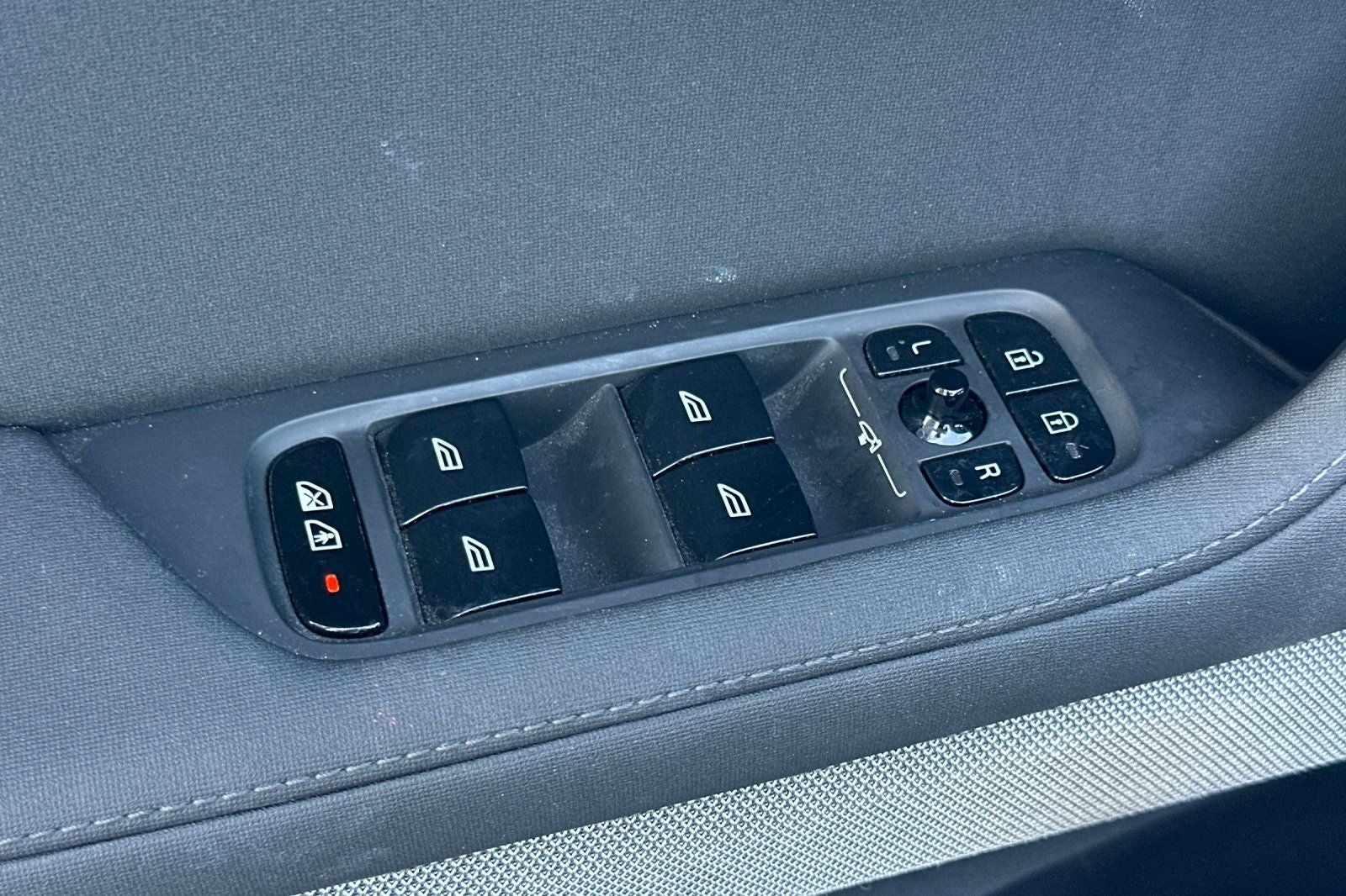 2023 Polestar 2 Long Range Dual Motor Performance Plus