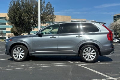 2019 Volvo XC90 T6 Momentum