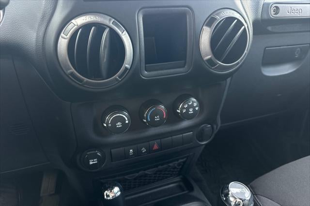2016 Jeep Wrangler Sport