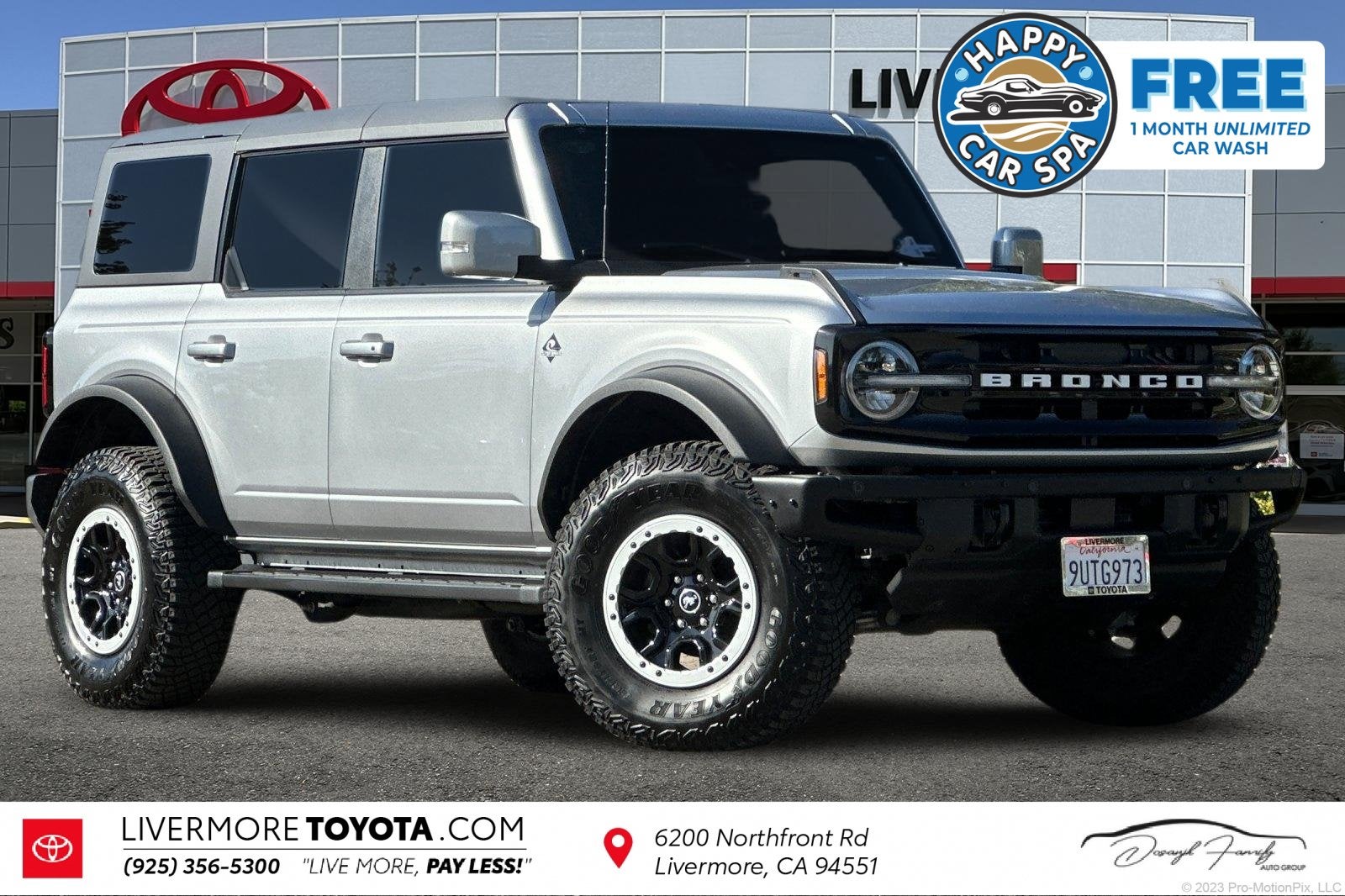 2024 Ford Bronco Outer Banks
