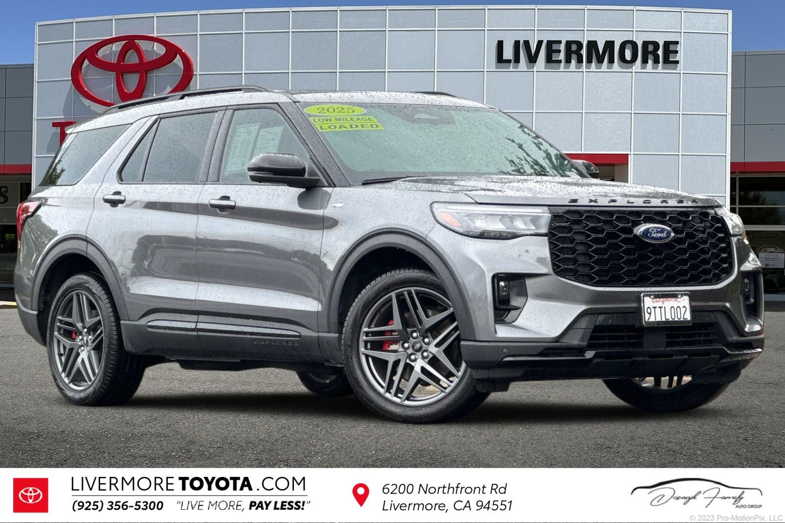 2025 Ford Explorer ST-Line