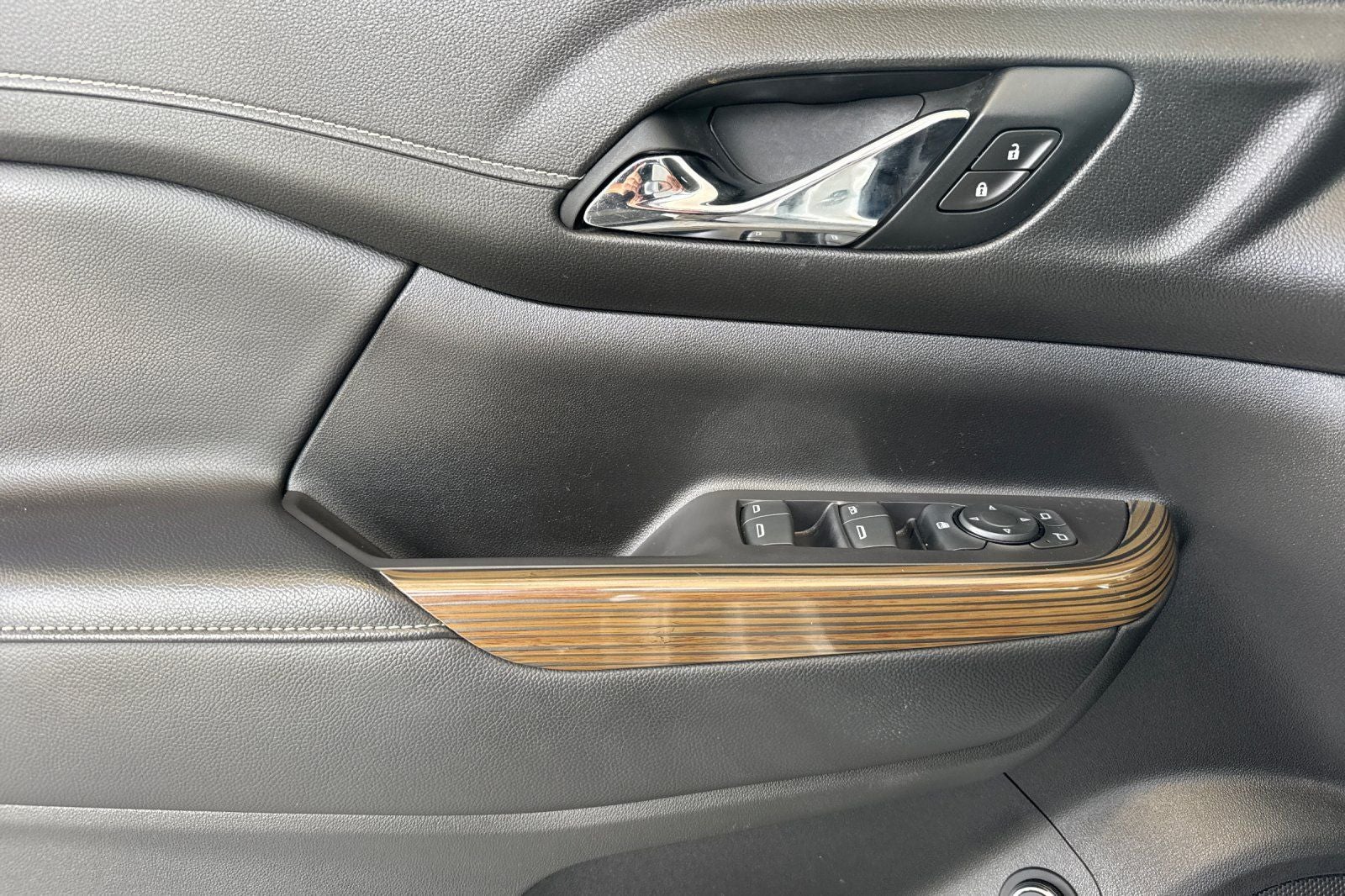 2020 GMC Acadia SLE