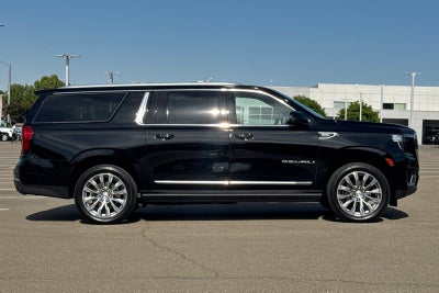 2023 GMC Yukon XL Denali