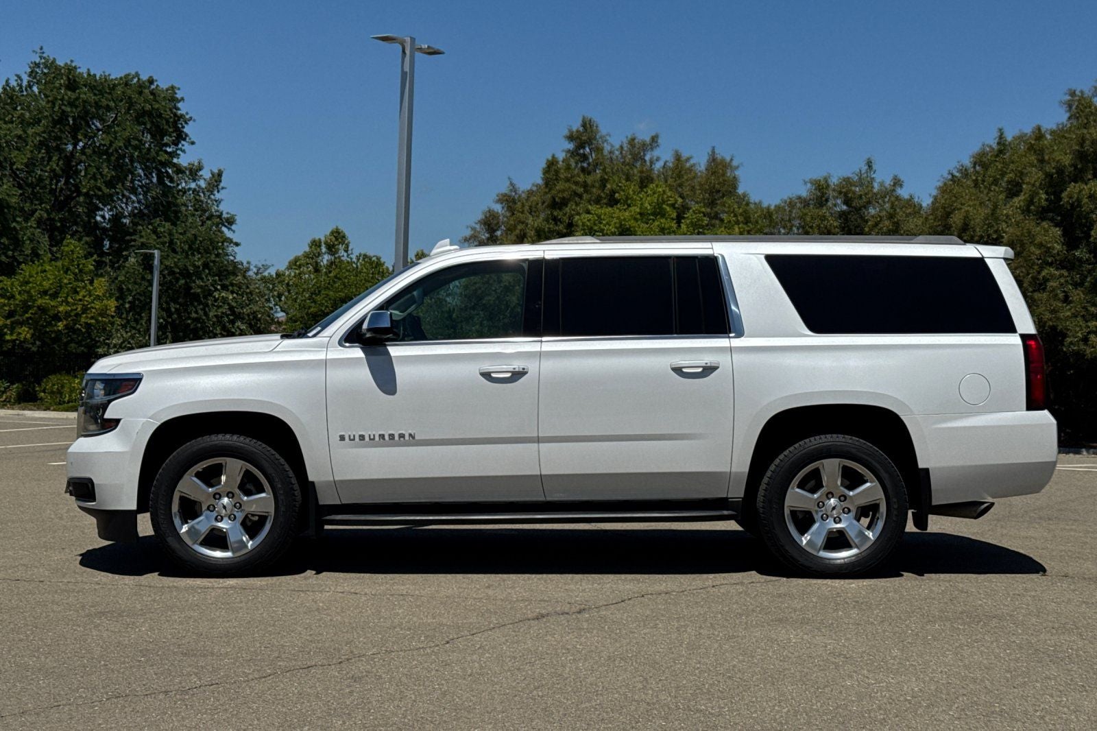 2018 Chevrolet Suburban LT