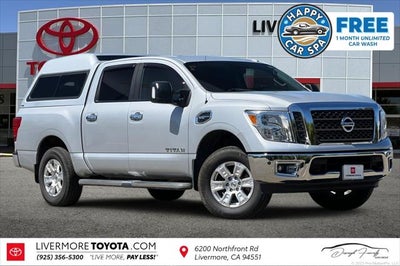 2017 Nissan Titan SV
