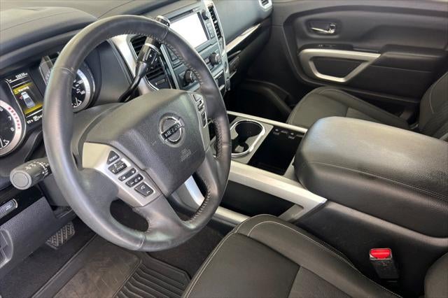 2017 Nissan Titan SV