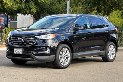 2022 Ford Edge Titanium