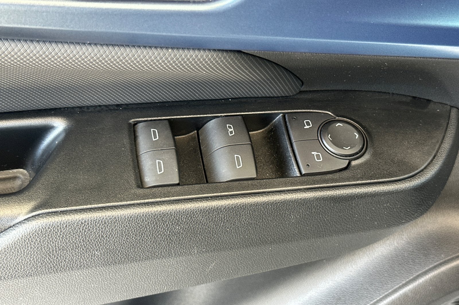 2024 Chevrolet Equinox EV LT