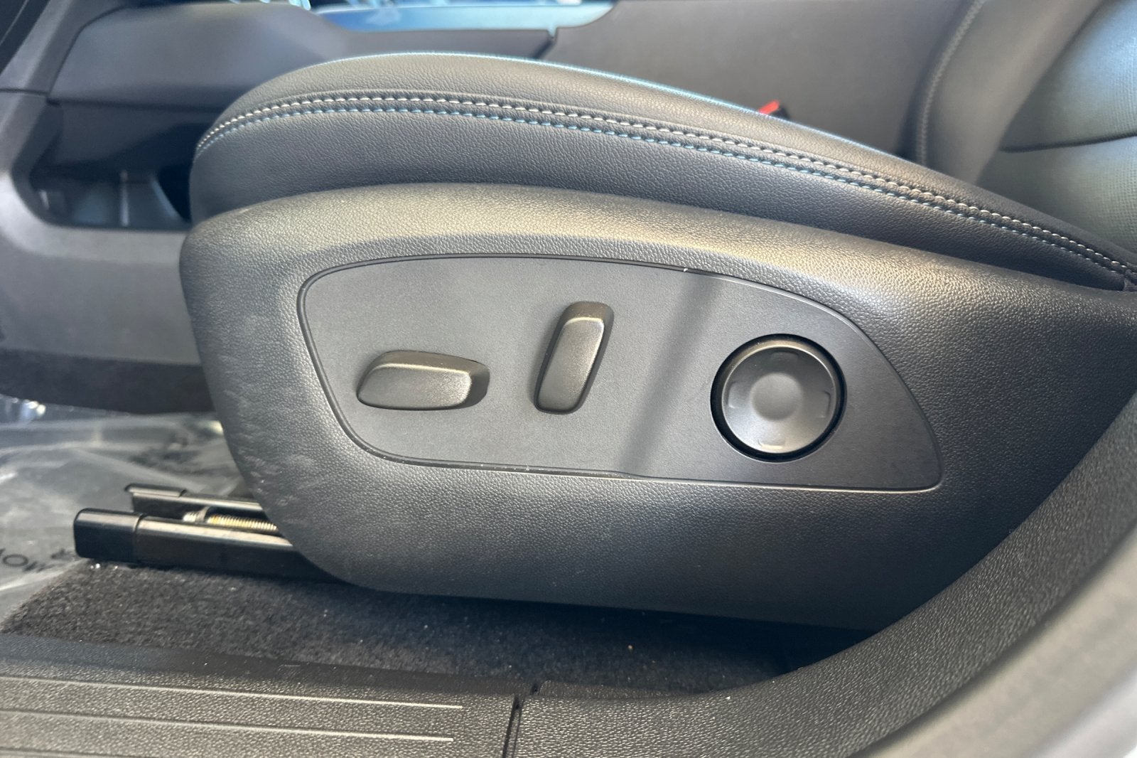 2024 Chevrolet Equinox EV LT