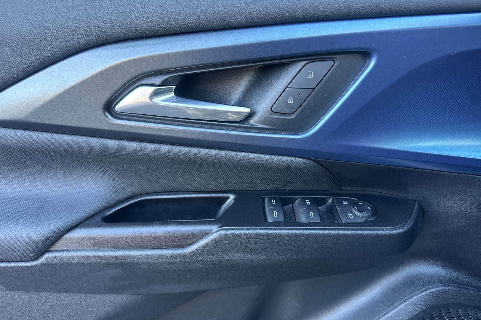 2024 Chevrolet Equinox EV LT