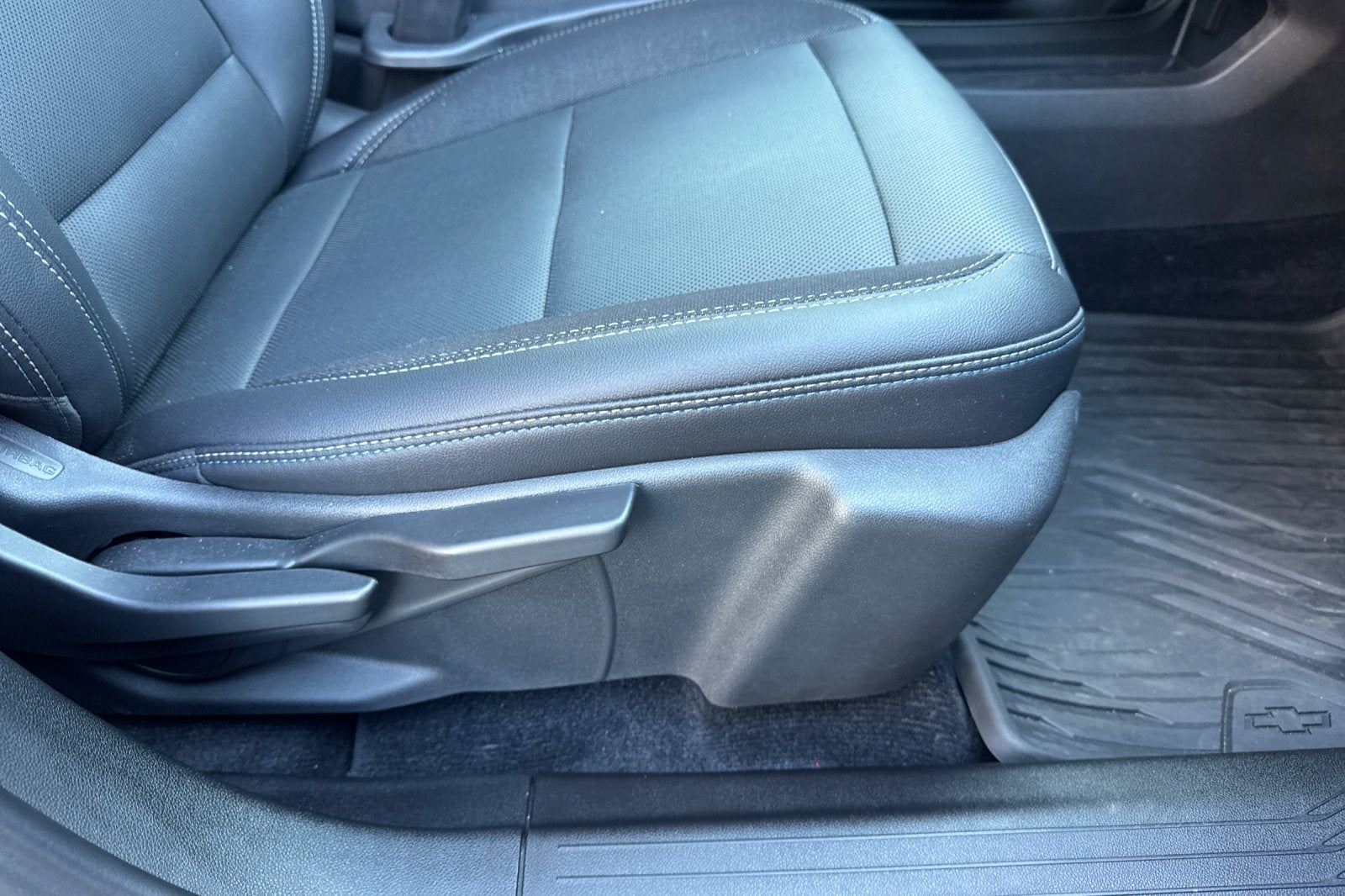 2024 Chevrolet Equinox EV LT