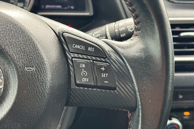 2016 Mazda Mazda3 i Grand Touring