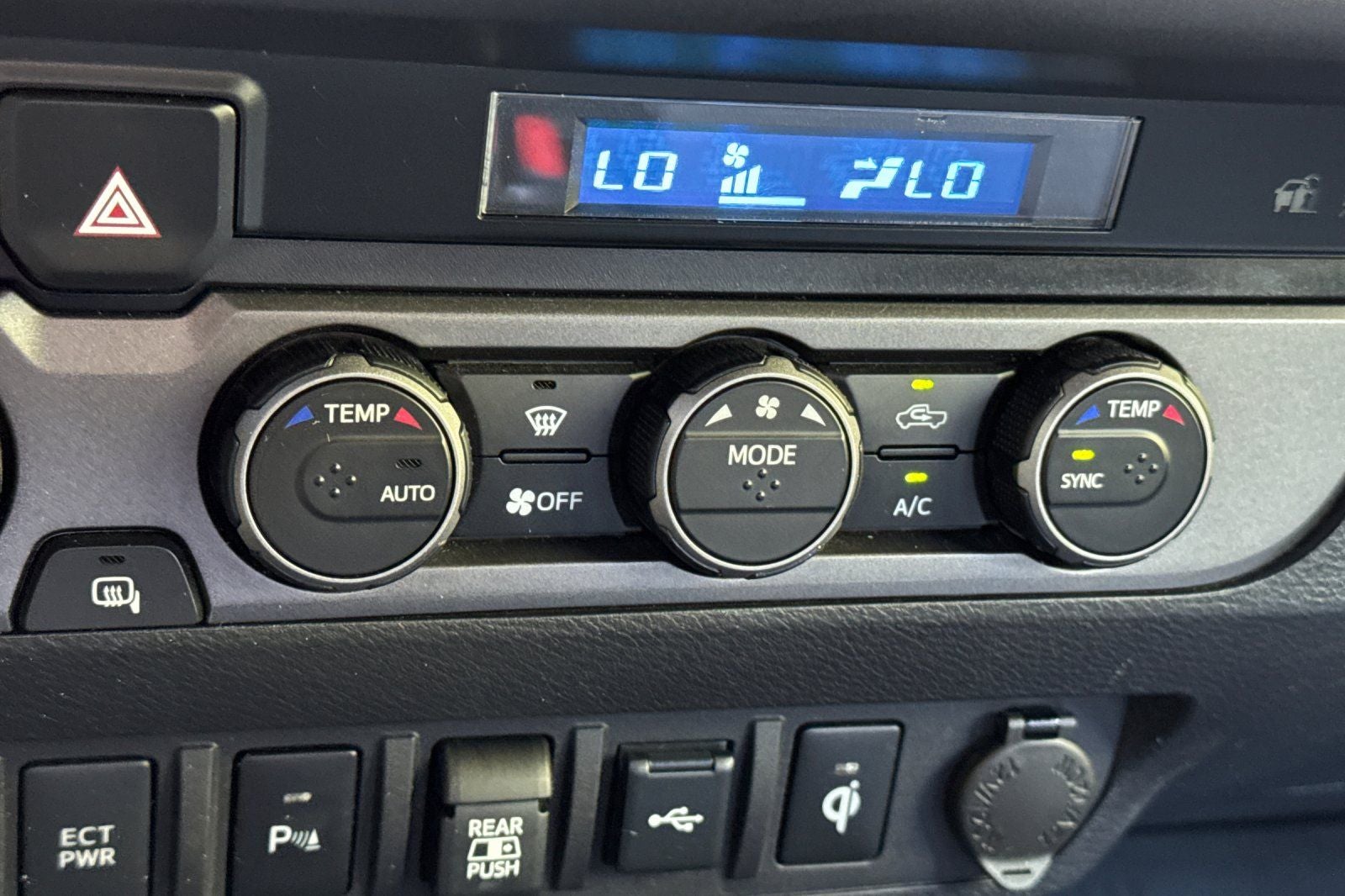 2022 Toyota Tacoma TRD Sport V6
