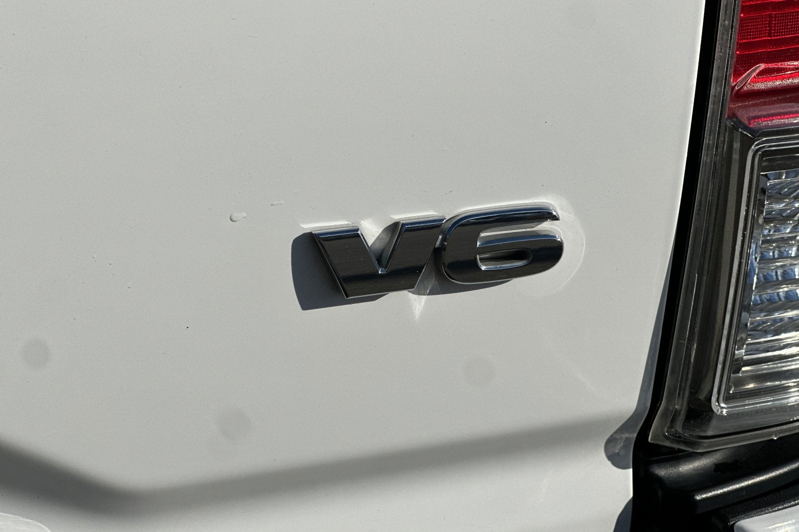 2016 Toyota Tacoma Limited V6