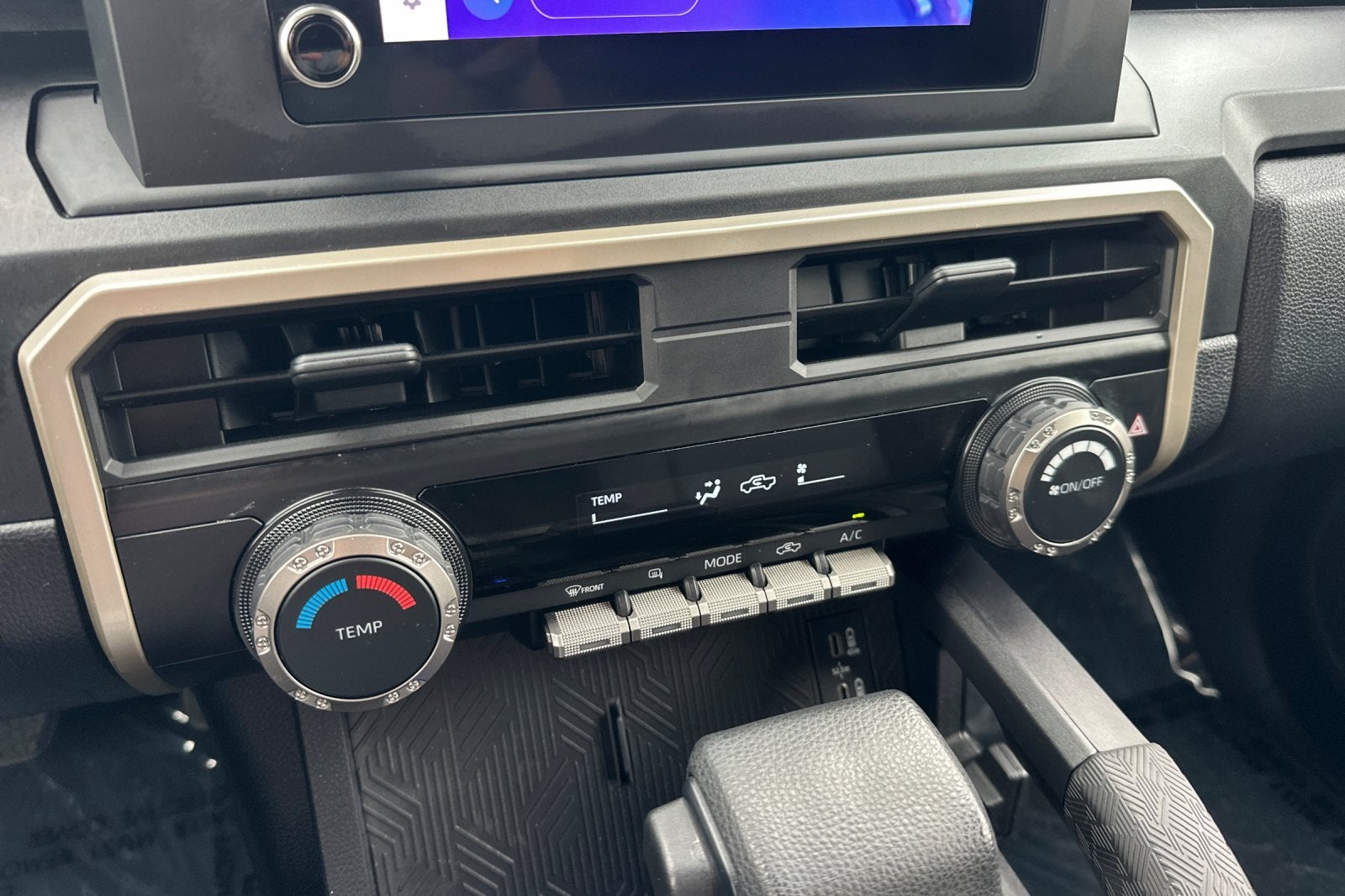 2025 Toyota Tacoma SR