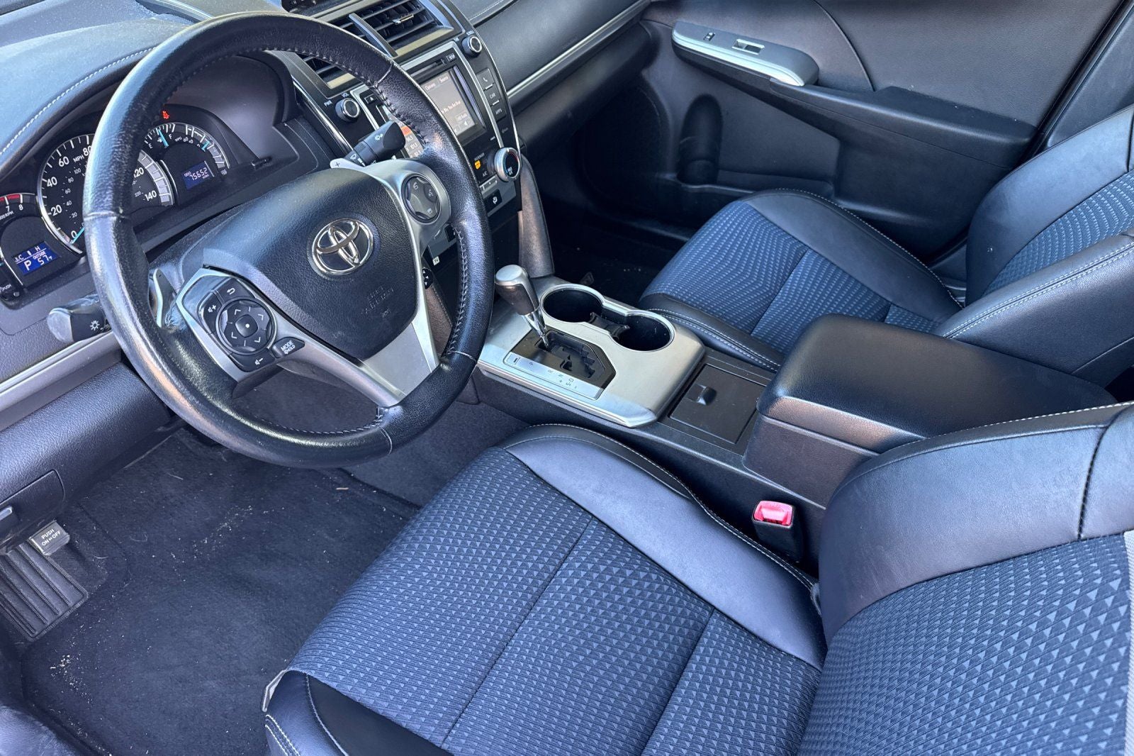 2013 Toyota Camry SE