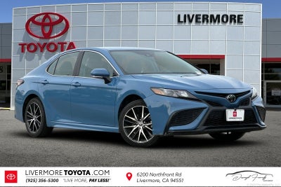 2024 Toyota Camry SE