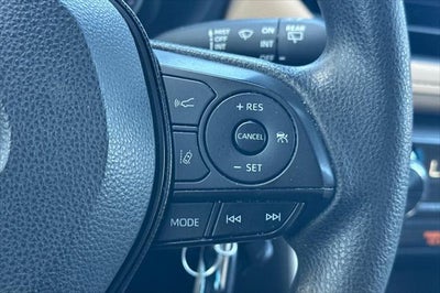 2022 Toyota RAV4 Hybrid LE