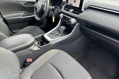 2025 Toyota RAV4 Hybrid LE
