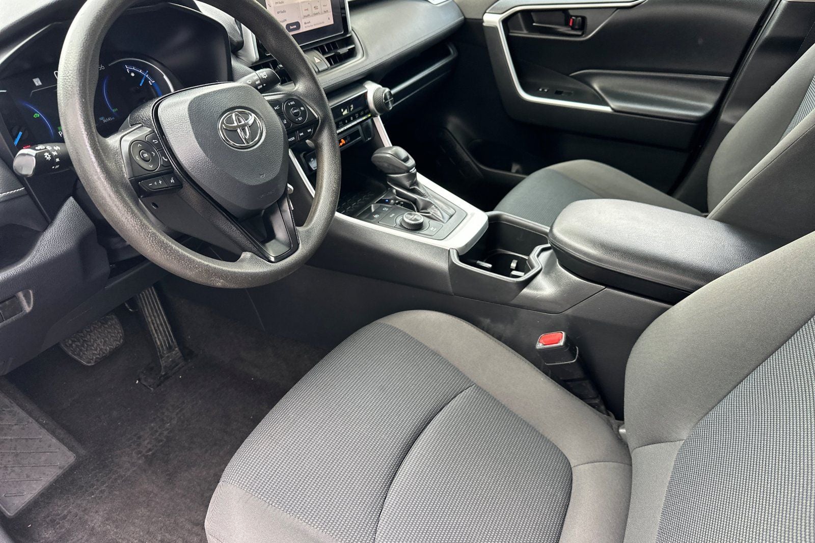 2023 Toyota RAV4 Hybrid LE