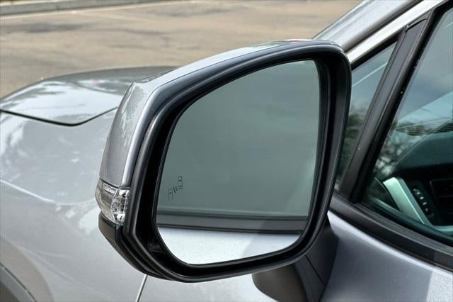 2023 Toyota RAV4 Hybrid LE