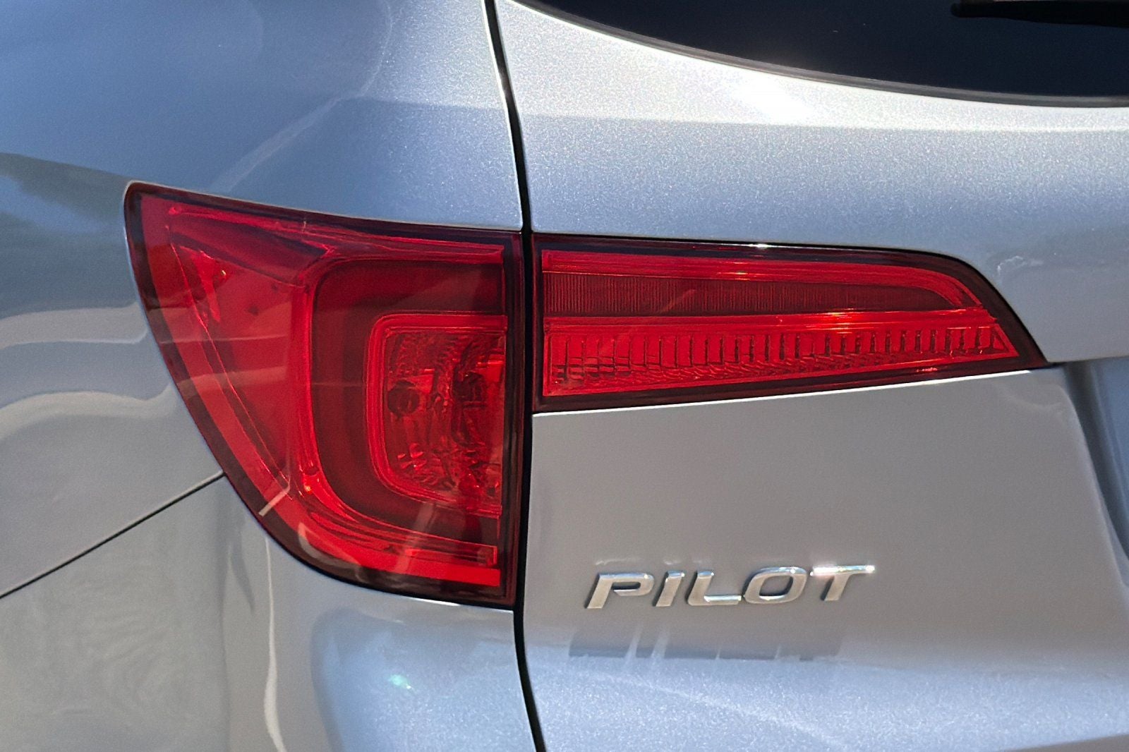 2016 Honda Pilot EX-L w/Honda Sensing